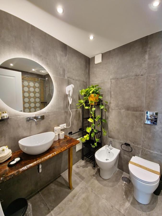 Borgo Dei Miracoli Hotell Neapel Exteriör bild